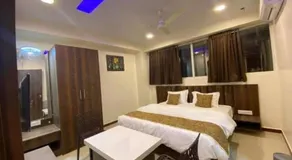 Hotel Rose Palace - Image 5