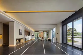 Atour Hotel Wuxi East Station Yingyuehu Park Metro Station - Image 5