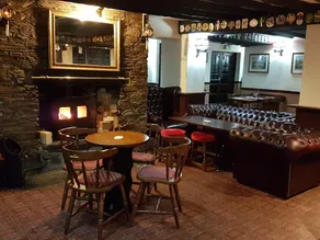 Cross Oak Inn - Image 3