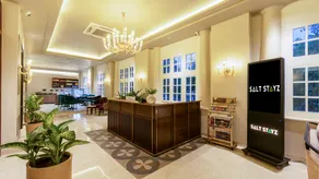 Saltstayz Autograph - Connaught Place - Image 3