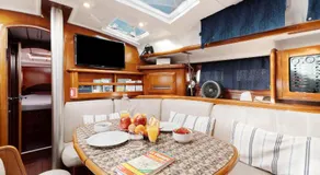Une façon nouvelle et originale de voyager - \"Pato Lucas Sail Boat\" avec Wi-Fi - Image 3