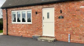 The Old Dairy - Charming 2-Bedroom Cottage in Warwickshire - Image 5