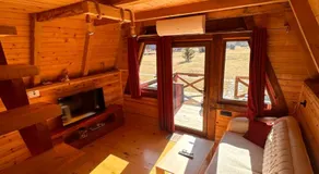 Etno Cottages Komarnica Authentic Peaceful Mountain Getaway - Image 2