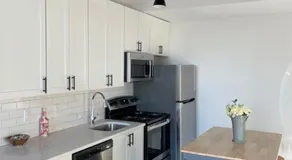 Designer 2BR Loft near NYC 10 min from EWR - Image 5