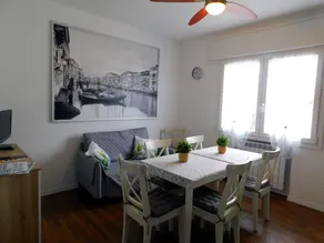 VCE House - Image 5