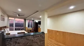 Himalayan Suite - Image 4