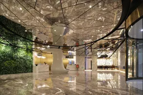 VOYAGE INTERNATIONAL HOTEL - Image 2