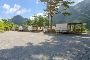 Danyang Pine Caravan Camping - Image 2