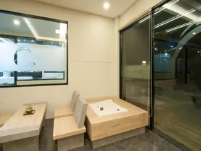 The Zenith Residence Hotel - Image 5