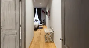 Il Duomo Luxury Suite - Image 4