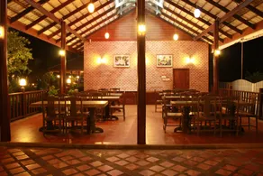 Waterside Resort - Image 5