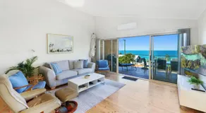 Sea Surprise - Views & Family - Image 2