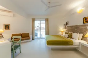 Regal 2BHK Cozy Home - Image 2