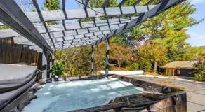 HotTub, FirePit, Pets, Pool Table, Outdoor Dining - Image 5