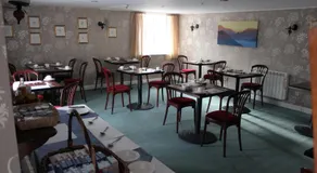 The Fountain Hotel - Image 4