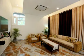 Casa Fiesta- City getaway. Enjoy stays and sunsets - Image 3