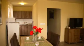 Bodó Park Apartment - Image 5