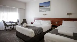 Bayview Motel - Image 5
