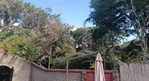 Executive Double room-2 bedrooms, lounge, TV, with private bathroom, patio - Image 5