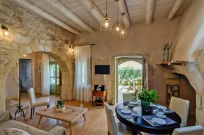 Cozy Kastellos Holiday Home with Pool - Image 3