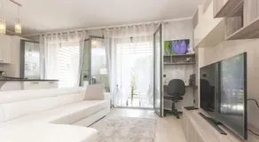 Caseospitali Casa la Vela Raffinato Bilocale Con Balcone - Image 2