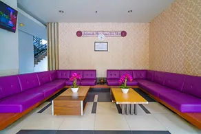 OYO Life 92774 The Edge Apartment By My Home - Image 3