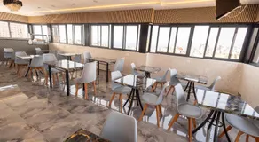 hotel saraya - Image 4