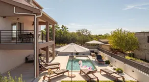 Beautiful Home In Podgradina With Private Swimming Pool, Can Be Inside Or Outside - Image 3
