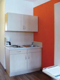 Orange Hotel und Apartments - Image 5