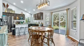 Southwestern Style 4 Bedroom Nampa Home Sleeps 16! - Image 3