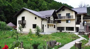 Pensiunea Ciobanelu - Image 4