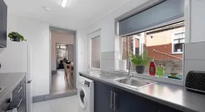 Family-Friendly 2BR Close to Durham City - Image 5