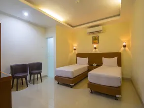 House of Arsonia Orchid - Image 2