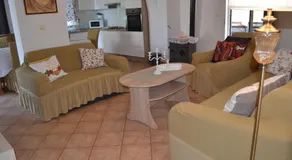 Apartments Lucija - Image 2
