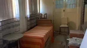 Commercial Hotel - Image 2