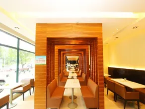 Jinjiang Inn Select Wuhan Xinhua Road Xiehe Hospital - Image 5
