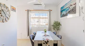 Ferienhaus mit Pool, schnellem Internet und Terrasse | Meerblick - Image 5