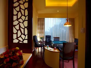 New Century Hotel Taizhou - Image 4