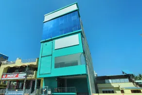 OYO Sharan Residency - Image 4