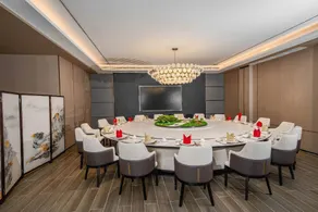 Guangzhou Jun Da Dong Feng Hotel - Image 4