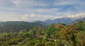 S R Homestay - Image 5