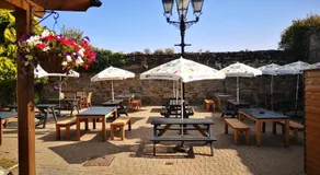 George & Dragon, Conwy - Image 3