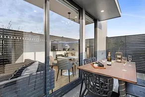Manhattan Apartments - Caulfield North - Image 4