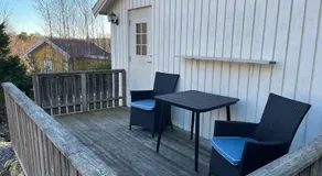 Guest House Stare - Image 4