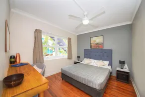 Backpackers In Paradise 18-35 Hostel - Image 2