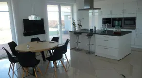 Værelse i Augustenborg i stor villa - Image 3