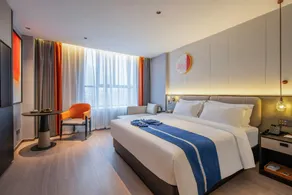 Licheng Donggu Hotel (Wuxi Hubin Commercial Street Taihu Scenic Area Branch) - Image 2