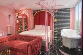 Athena Hotel Huế - Image 2