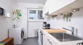 Gemütliches Zimmer mit Gemeinschaftsbereichen - Image 2
