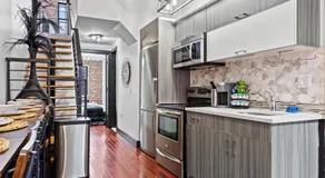 Rustic Chic 4BR for Groups - Bushwick's Finest Stay - Image 3